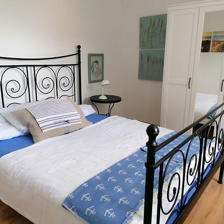 Ferienwohnung Am Schleswiger Rathaus Buitenkant foto