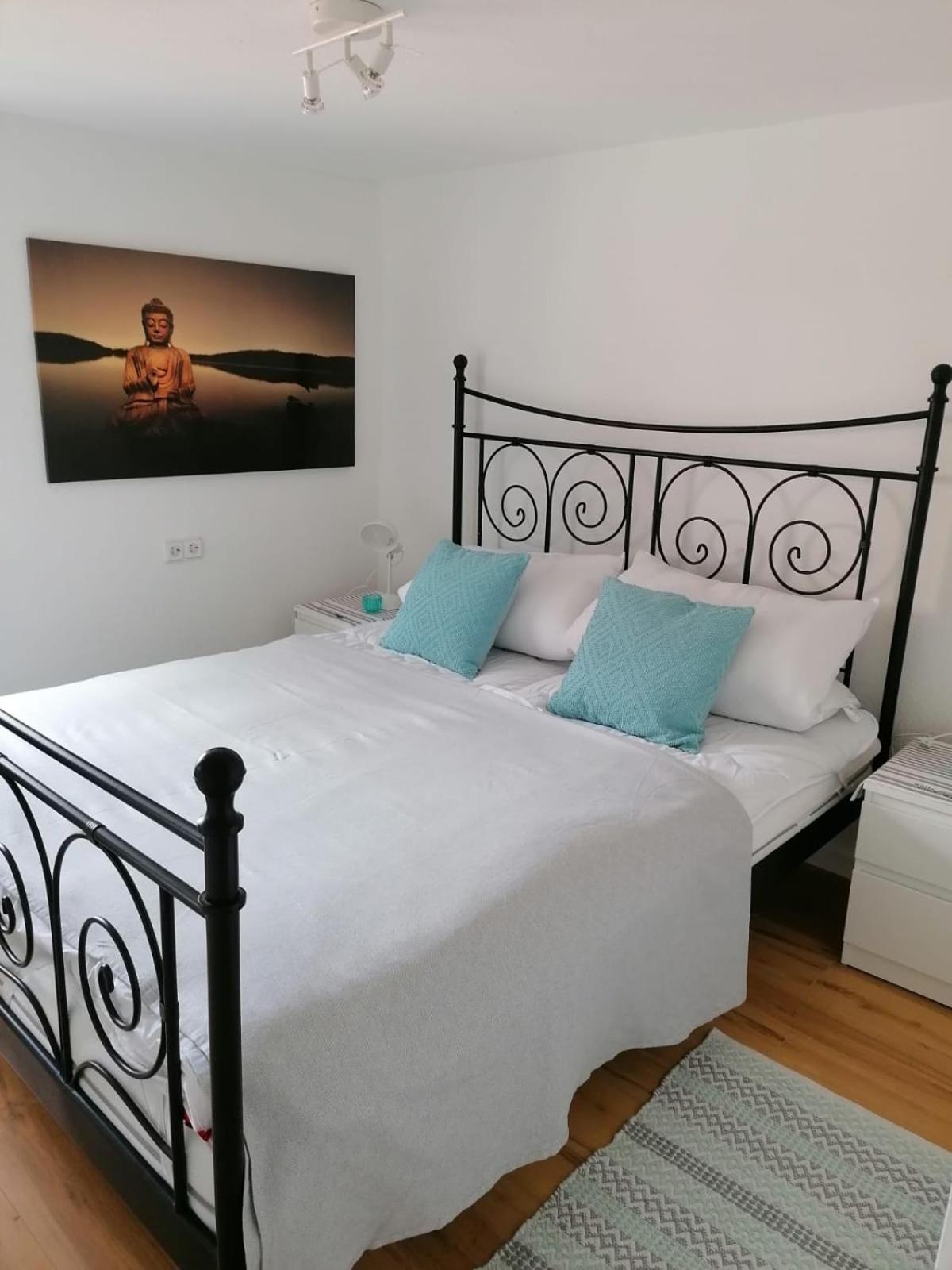 Ferienwohnung Am Schleswiger Rathaus Buitenkant foto